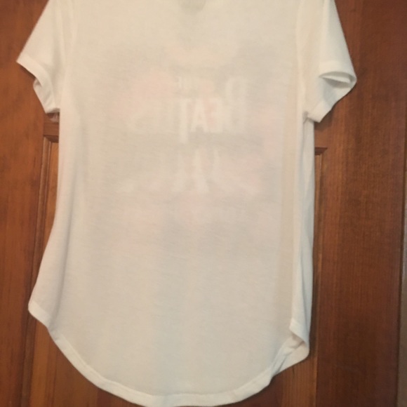 host pick 🎉🎉🎉🎉NWT Beatles Abbey Road t-shirt - Picture 9 of 13